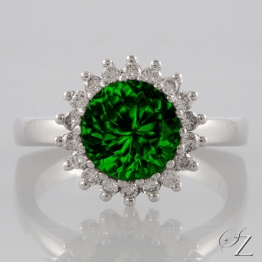 tsavorite-and-diamond-halo-ring-lstr103