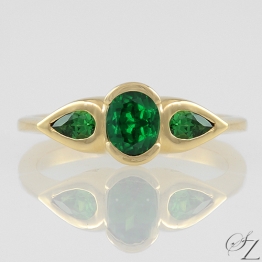 tsavorite-trilogy-ring-lstr269